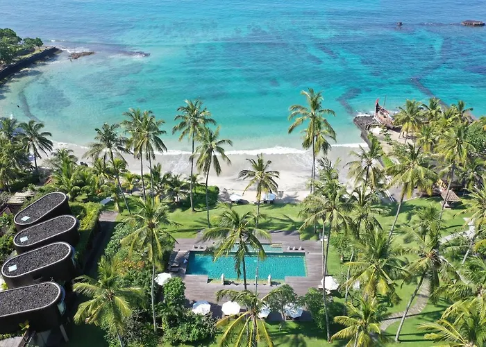 Candi Beach Resort & Spa