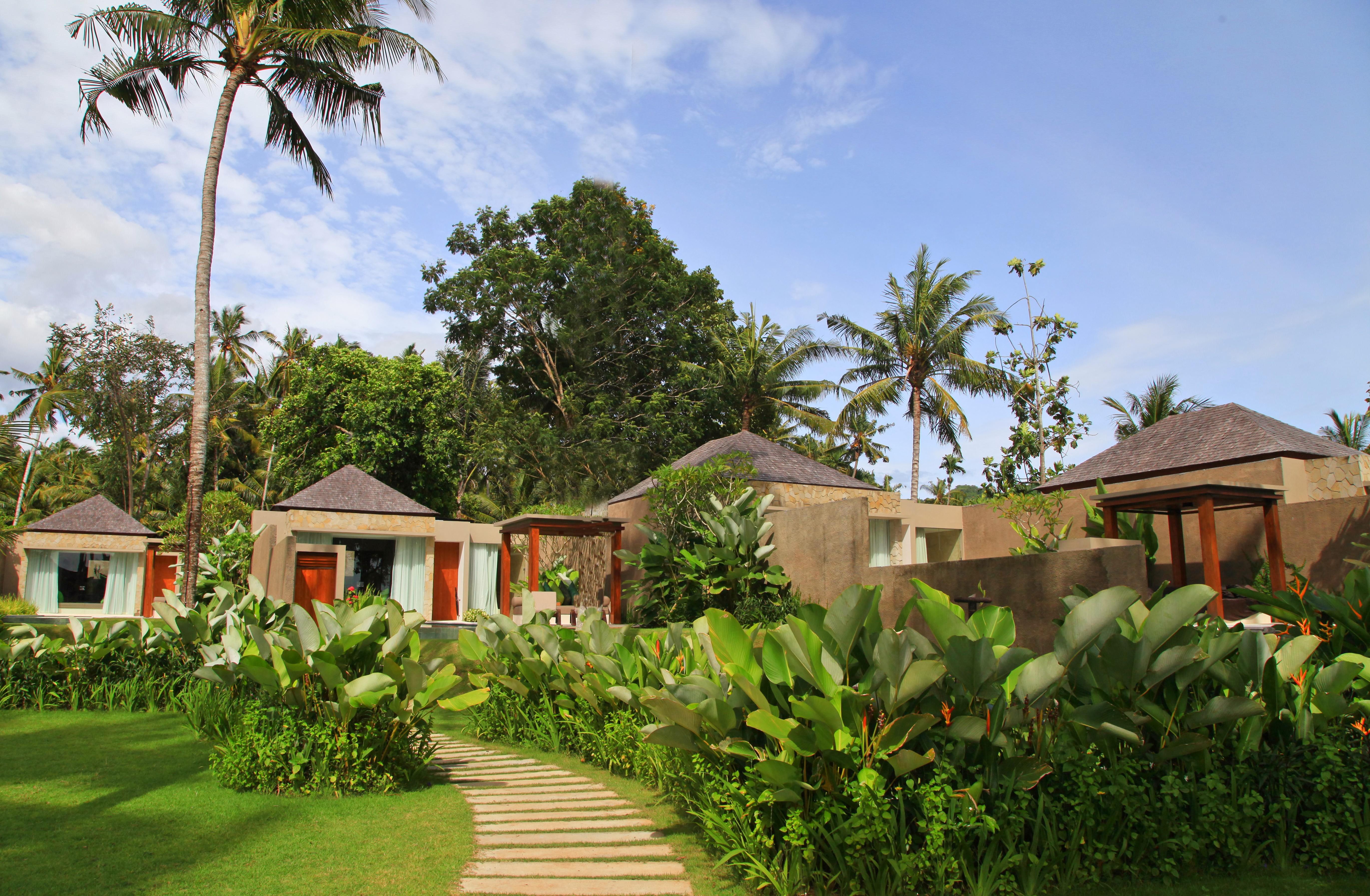 Resort Candi & 4*