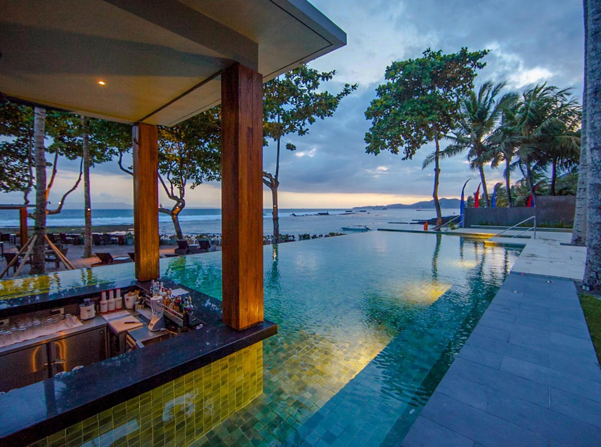 Candi & Resort