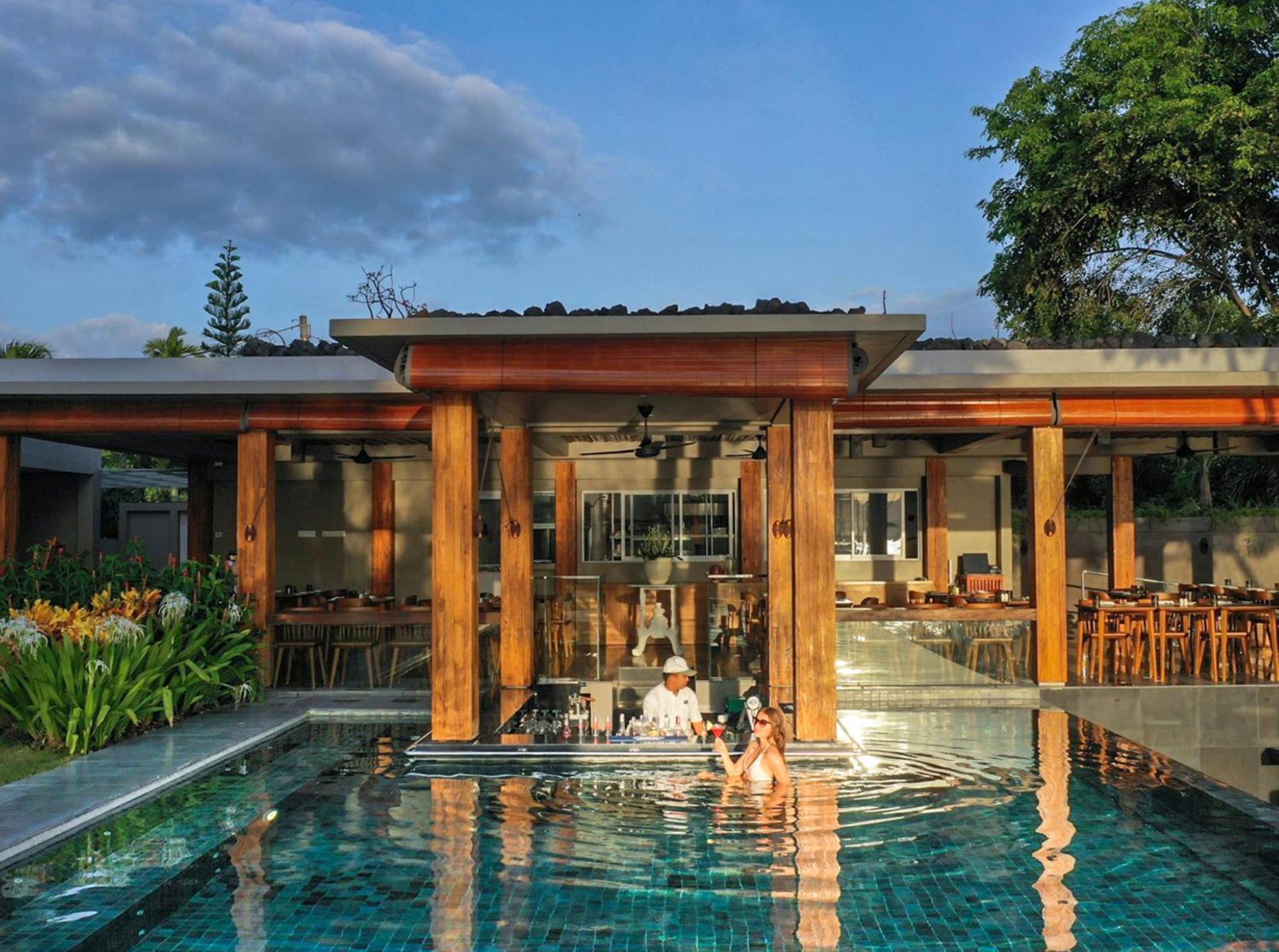 Resort Candi & 4*